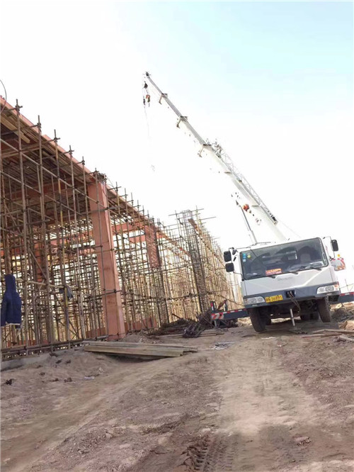 诸暨市吊车作业的安全注意事项有哪些？